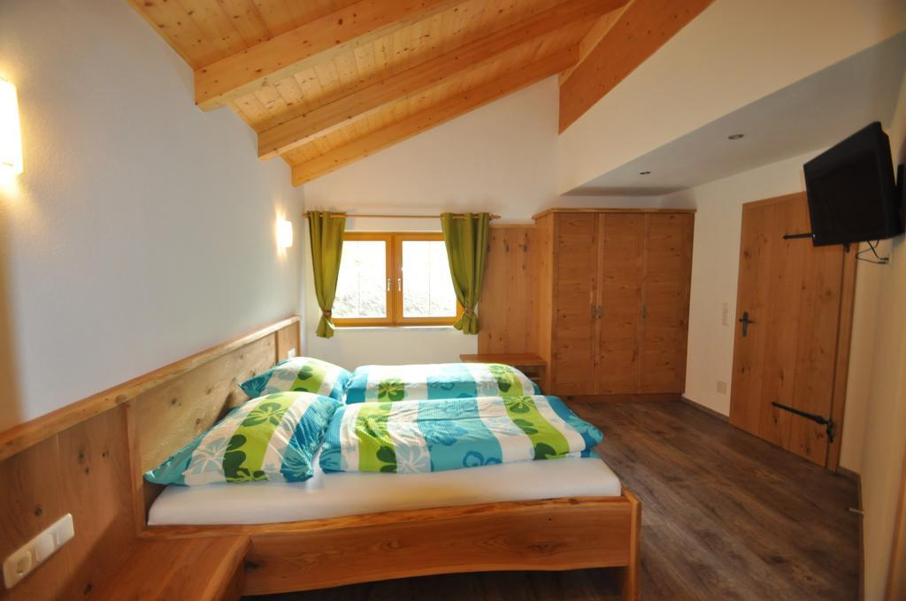 Großkirchheim Apartment Lacklhof חדר תמונה